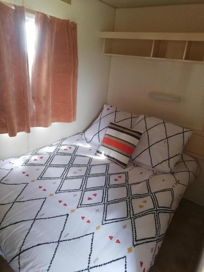 Pulilane Hotel Le Torp-Mesnil ภายนอก รูปภาพ